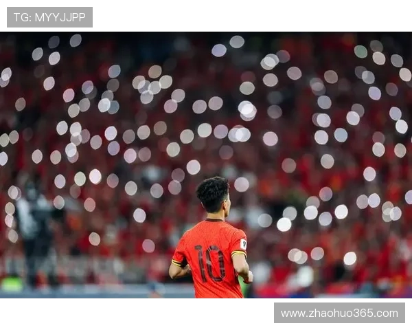 希弗回应罗基事件：只谈足球没尽全力